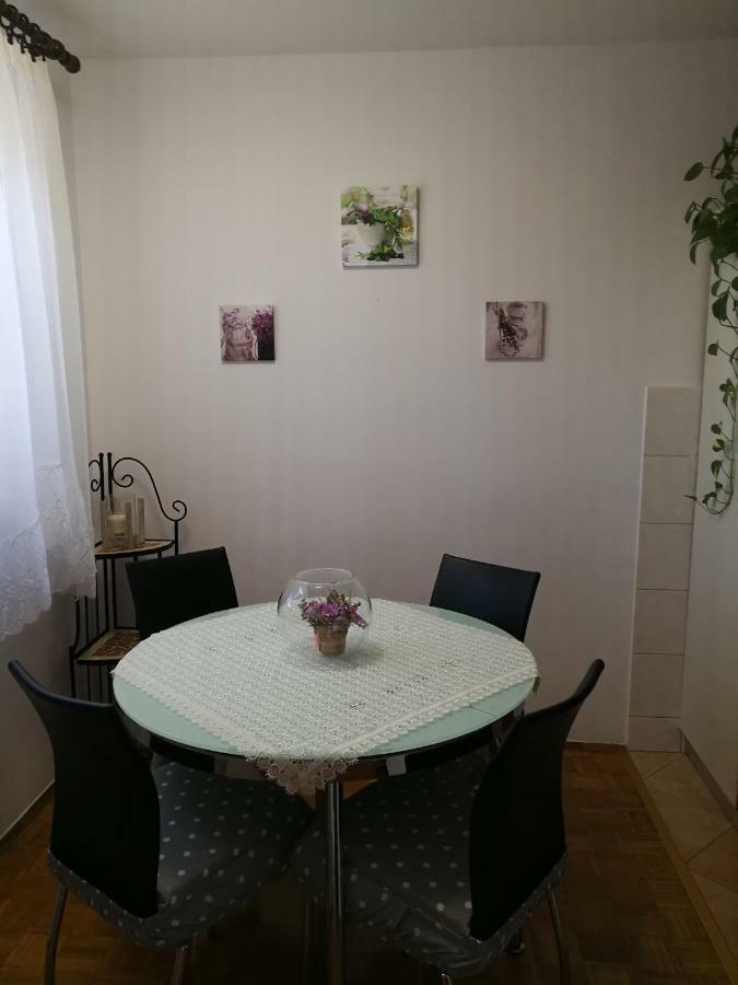 Apartment Koruna 1 Πούλα Εξωτερικό φωτογραφία